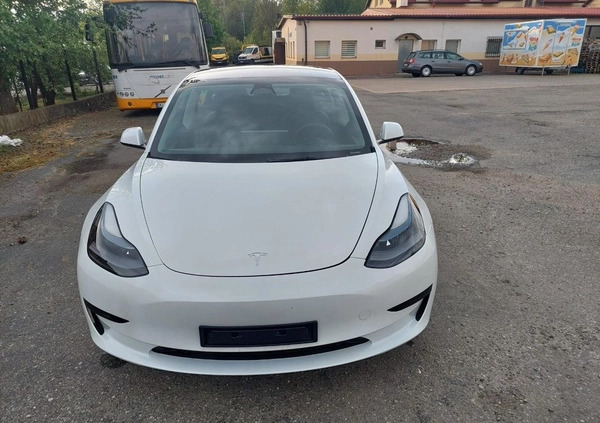 Tesla Model 3 cena 79900 przebieg: 35000, rok produkcji 2022 z Kłodzko małe 436
